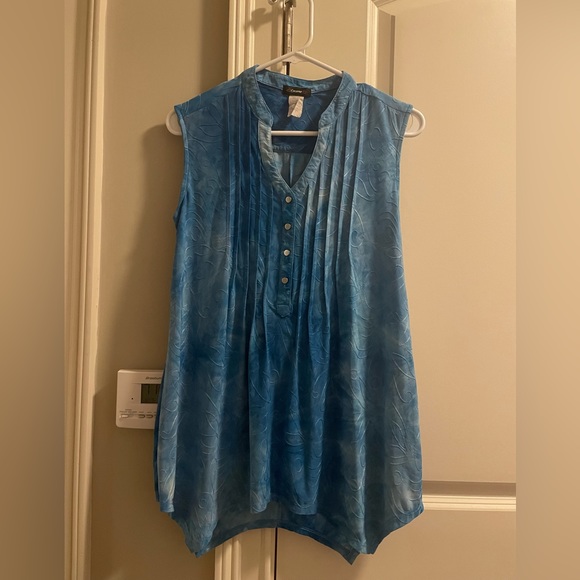 Light blue short sleeve tunic/blouse - Picture 1 of 2
